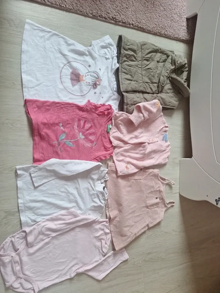 Lot de 7 vêtements fille 12 mois - photo numéro 9