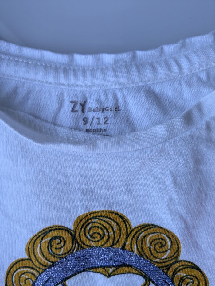 🦋 T-shirt bébé fille ZY BabyGirl – Taille 9/12 mois – Motif "Loving Earth" - photo numéro 2
