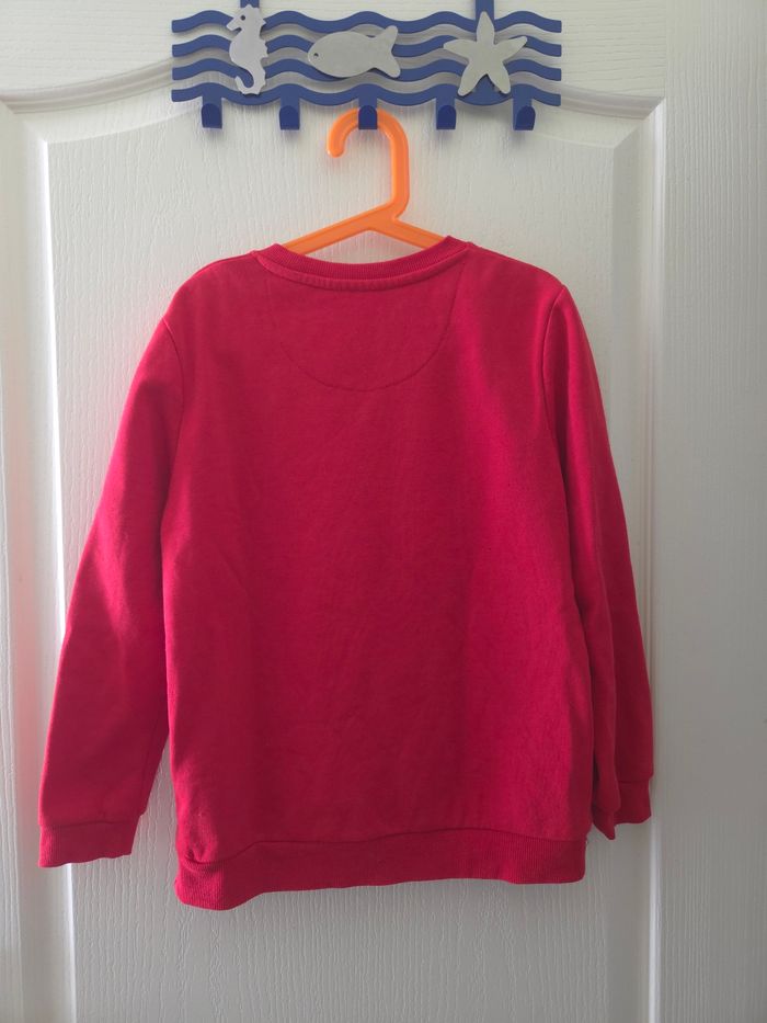 Sweat rouge Primark "sk8ter" worldwide  nyc.brklyn- Taille 9/10 ans - photo numéro 2