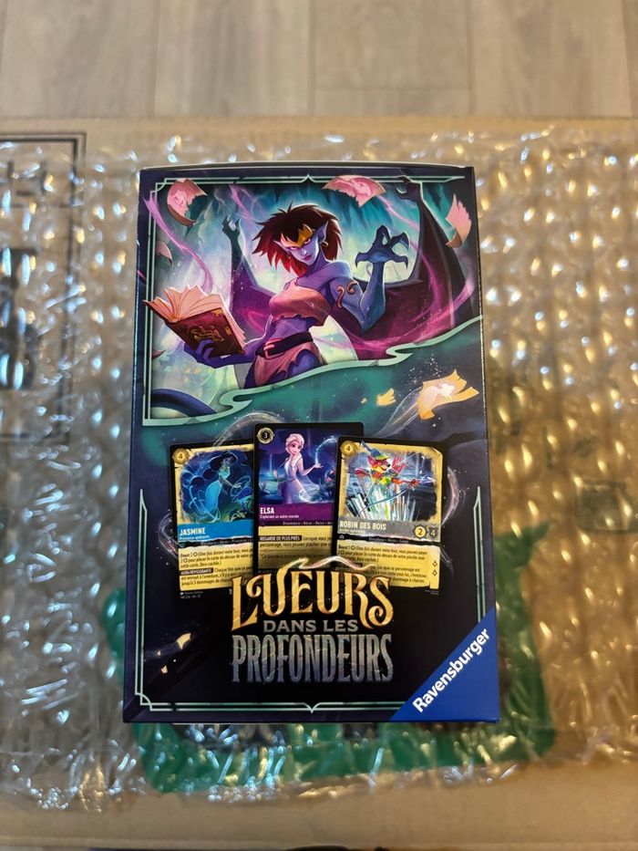 Coffret Lorcana Trésor des Illumineurs - Lueurs dans les Profondeurs - photo numéro 3