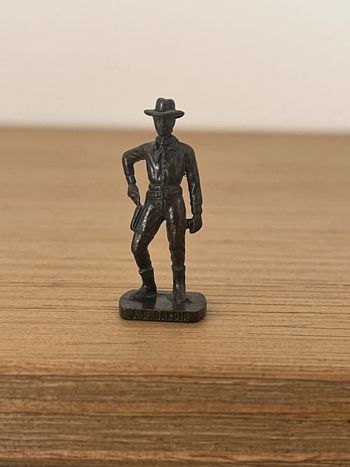 Figurine Kinder Métal J. W. Hardin