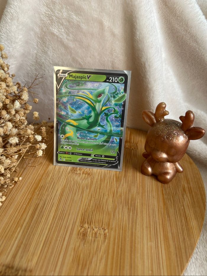 🌿 Carte Pokémon Majaspic V 007/195 – Tempête Argentée (2022)