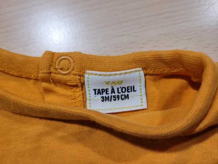 4 hauts t-shirts - photo numéro 7