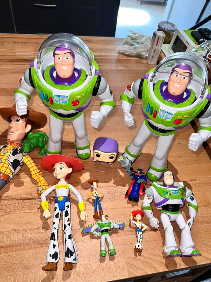 Lot figurines toy story très bon état - photo numéro 3