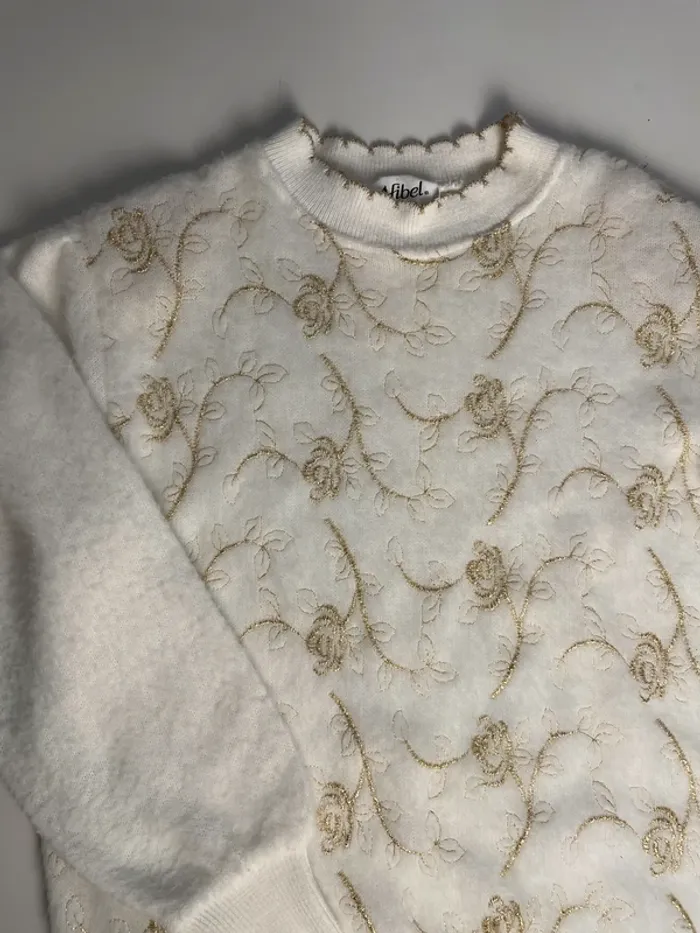 Pull Afibel - photo numéro 2