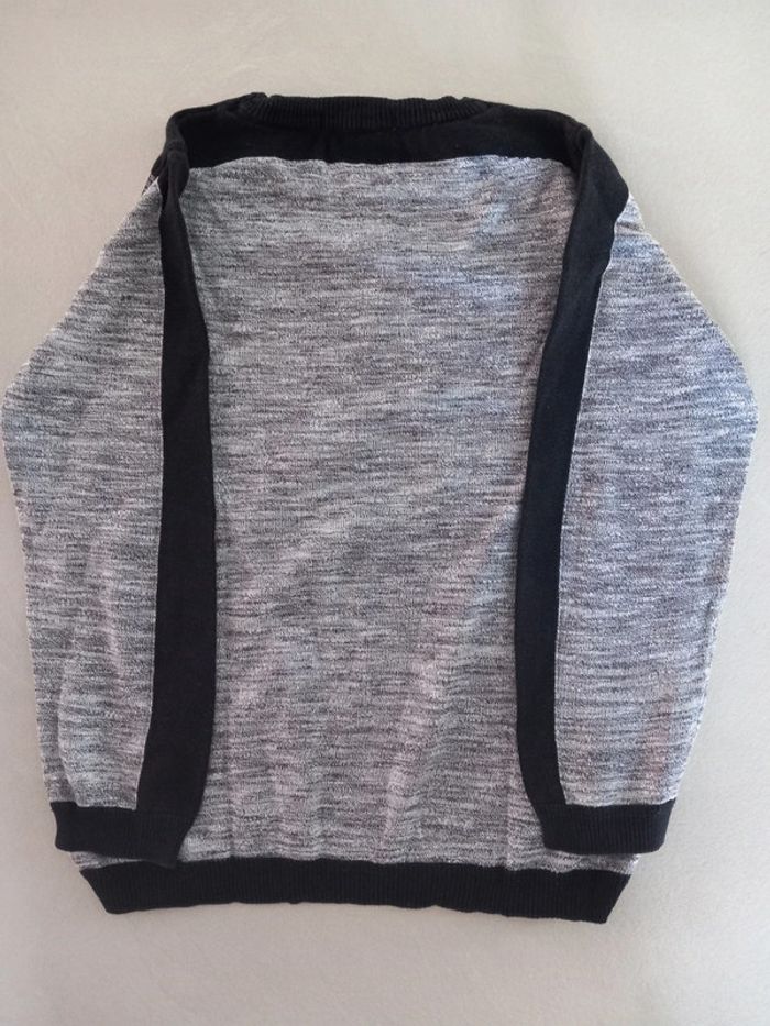 Pull gris - photo numéro 2