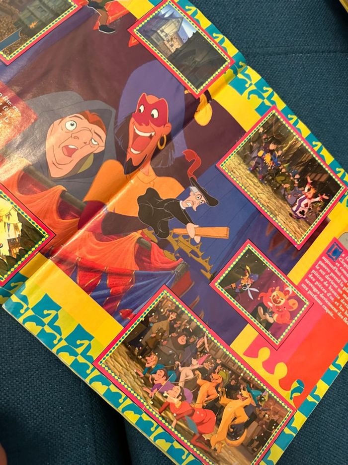 Album Panini complet Disney Le bossu de notre dame Quasimodo stickers autocollants - photo numéro 7