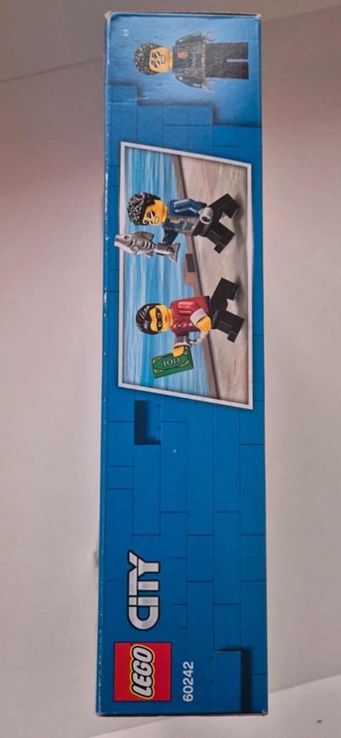 Lego city - La course poursuite - 60242 - photo numéro 7