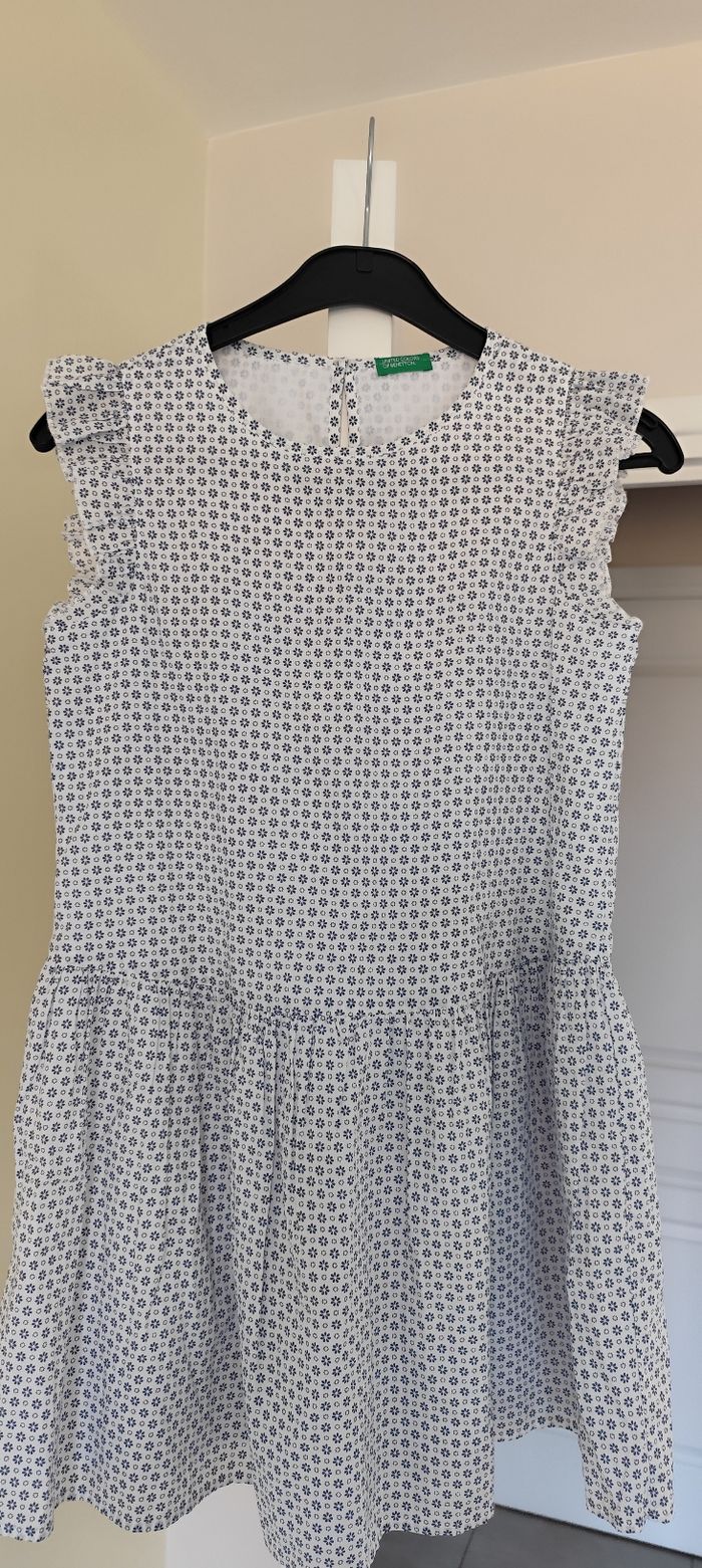 Robe sans manches Benetton taille 8-9 ans