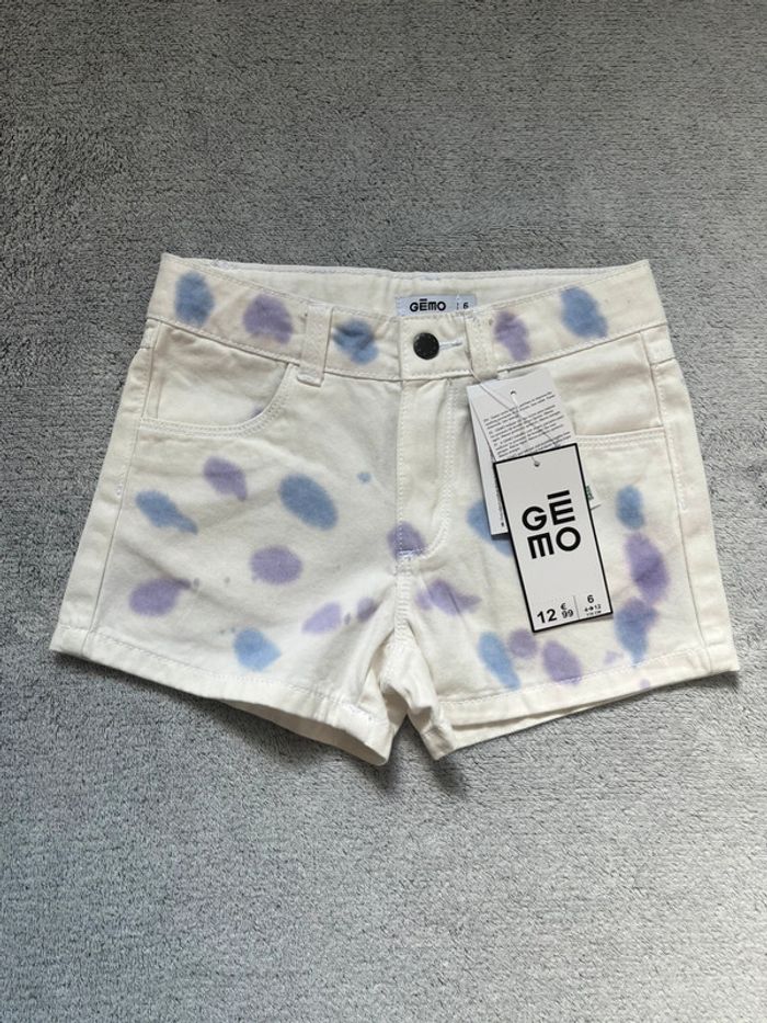 Short fille, 6 ans, neuf