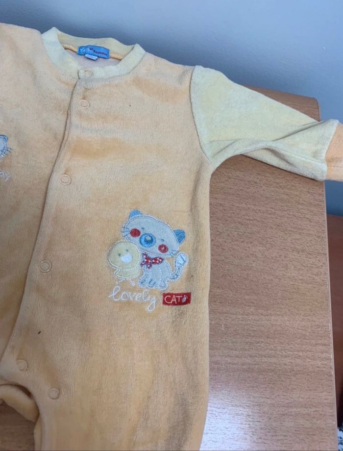 Pyjama bébé - 1 mois - photo numéro 2