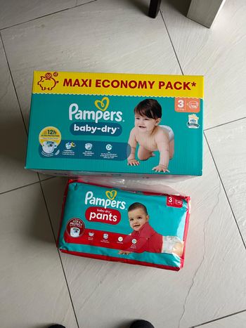 lot couches et pants taille 3