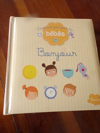 Livre Premiers pour les bébés Bonjour Fleurus