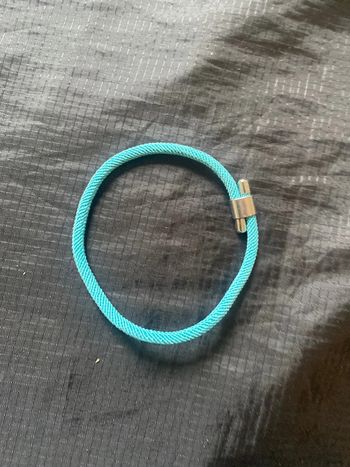 Petit bracelet  bleu