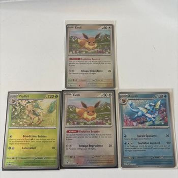 Lot carte pokeball ,masterball évolution prismatique ev8.5