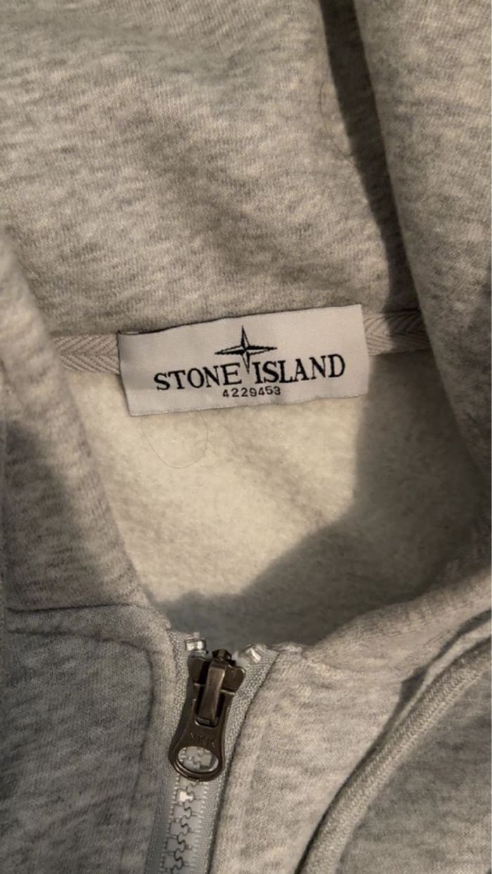 Hoodie, Zip, Gilet Stone Island Gris clair - photo numéro 5