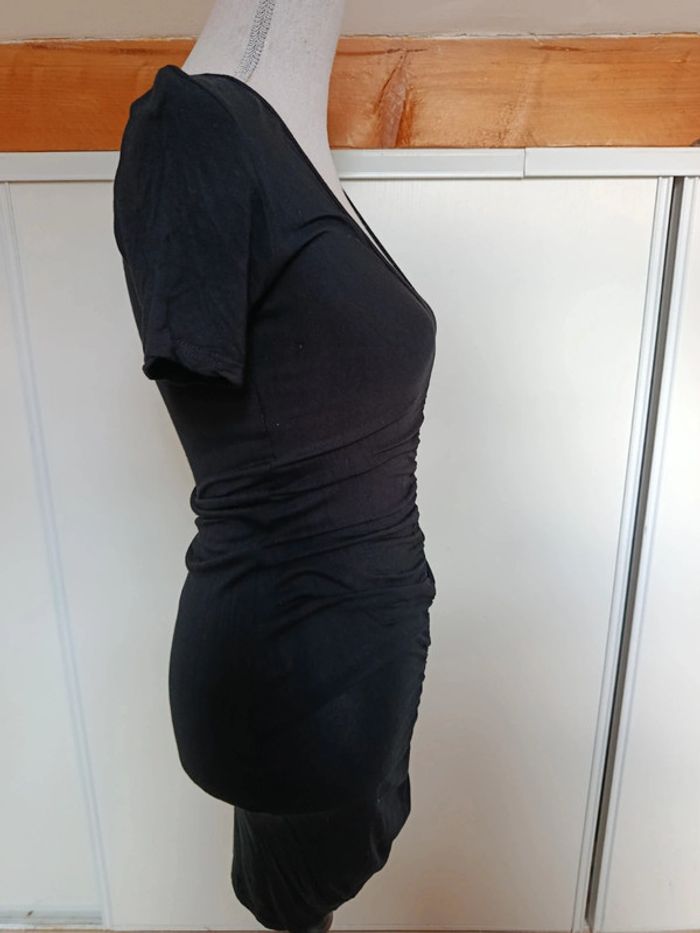 Robe moulante S Prettylittlething - photo numéro 5