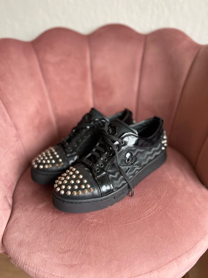 👉 Baskets noires à clous TMBG – Taille 42 – Style rock chic 🖤 - photo numéro 9