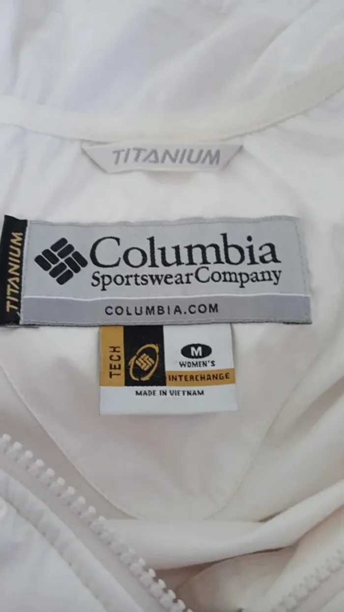 Doudoune semi épaisse crème Columbia Taille M - photo numéro 3