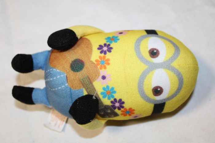 Lot figurines Minion - photo numéro 10