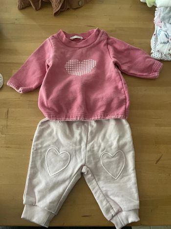 Ensemble sweat et jogging cœur rose 3 mois