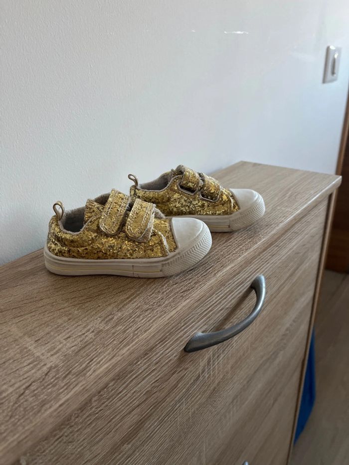 Chaussure fille P20 - photo numéro 2