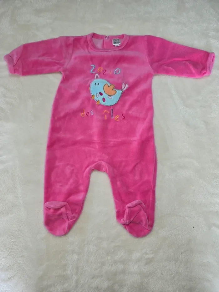 Gros lot 90 pièces 3 mois fille - photo numéro 4