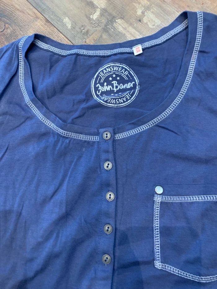 Tee shirt bleu coutures apparentes - photo numéro 3