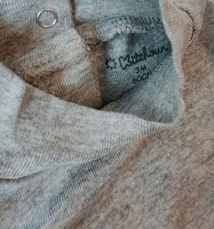 Sous pull gris 3 mois - photo numéro 3
