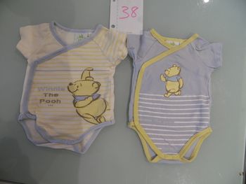 lots de 2  bodies 3 mois disney winnie l'ourson