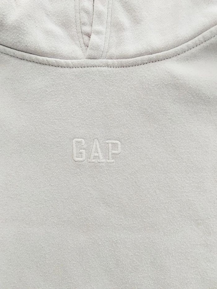 Sweat capuche gap 12 ans bon etat - photo numéro 2