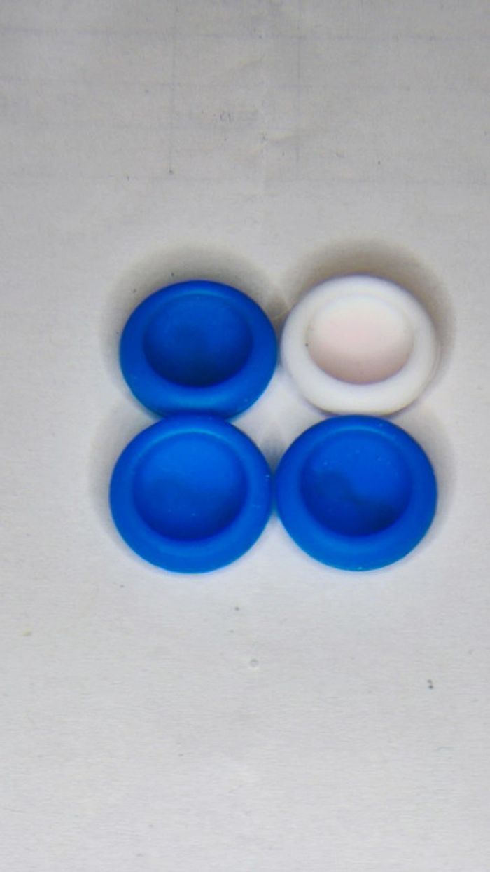 4 capuchons pour joycon switch - photo numéro 2