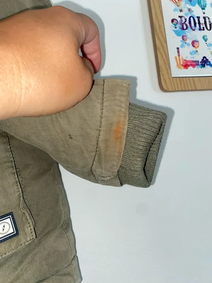 Manteau garçon ( mini prix : tachés) - photo numéro 3