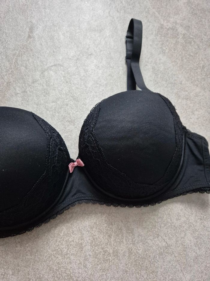Soutien gorge noir push up c&a - photo numéro 2