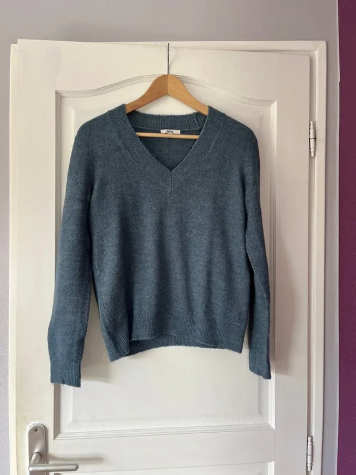 Pull col V – Bizzbee – Taille S – Bleu