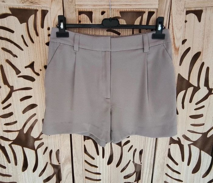 Short fluide élégant, Gris clair Taille 40 H&M - photo numéro 2