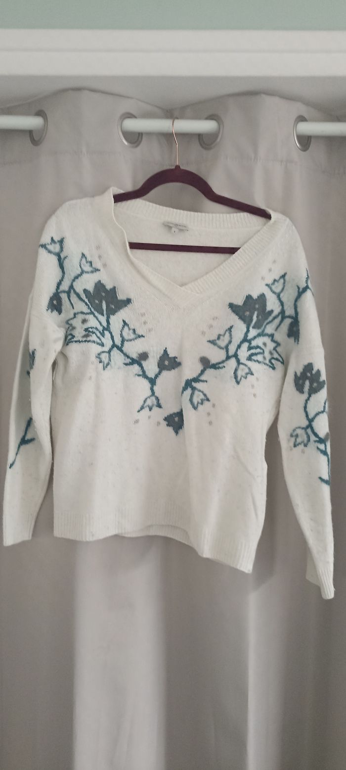 Pull en laine taille 1 un jour ailleurs