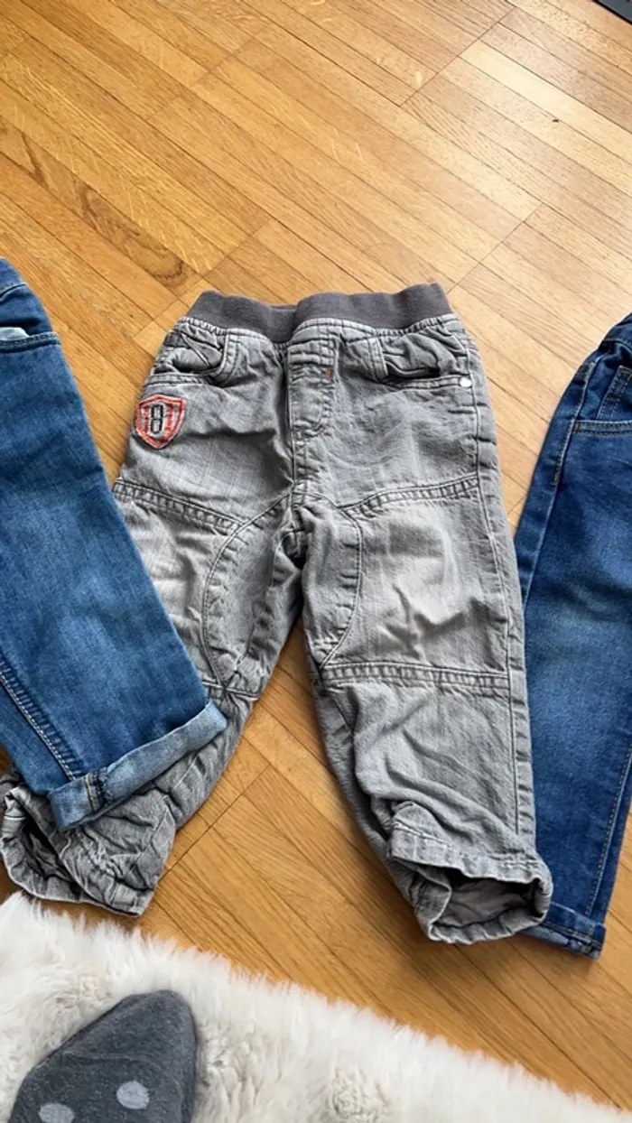 Lot 3 pantalons - photo numéro 3
