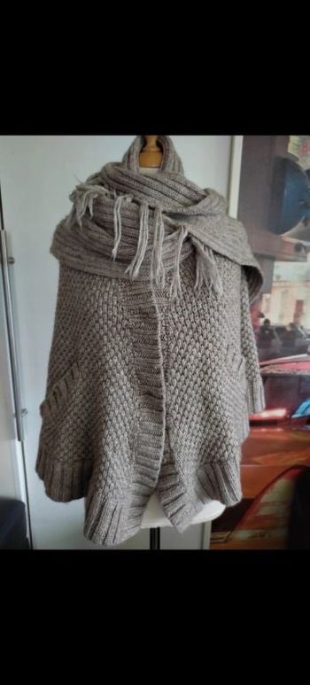 Poncho avec écharpe intégré xanaka TU (38/40/42/44)