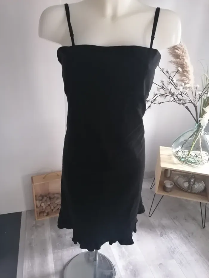 Robe noire 42