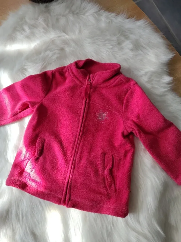 Lot de 3 vêtements fille 🎀 18 mois - photo numéro 5