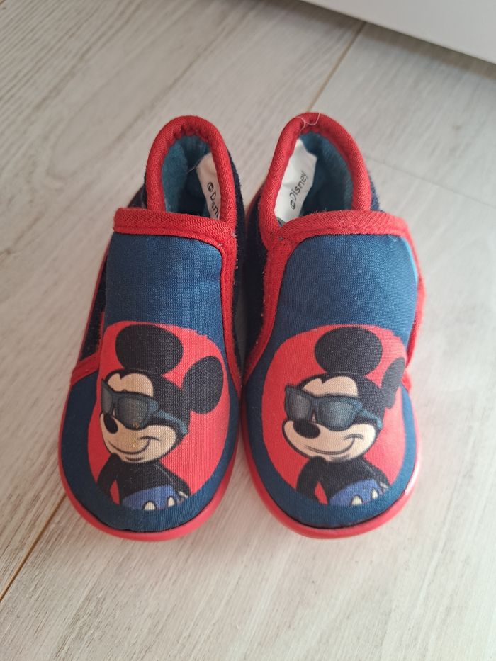 Pantoufle mickey