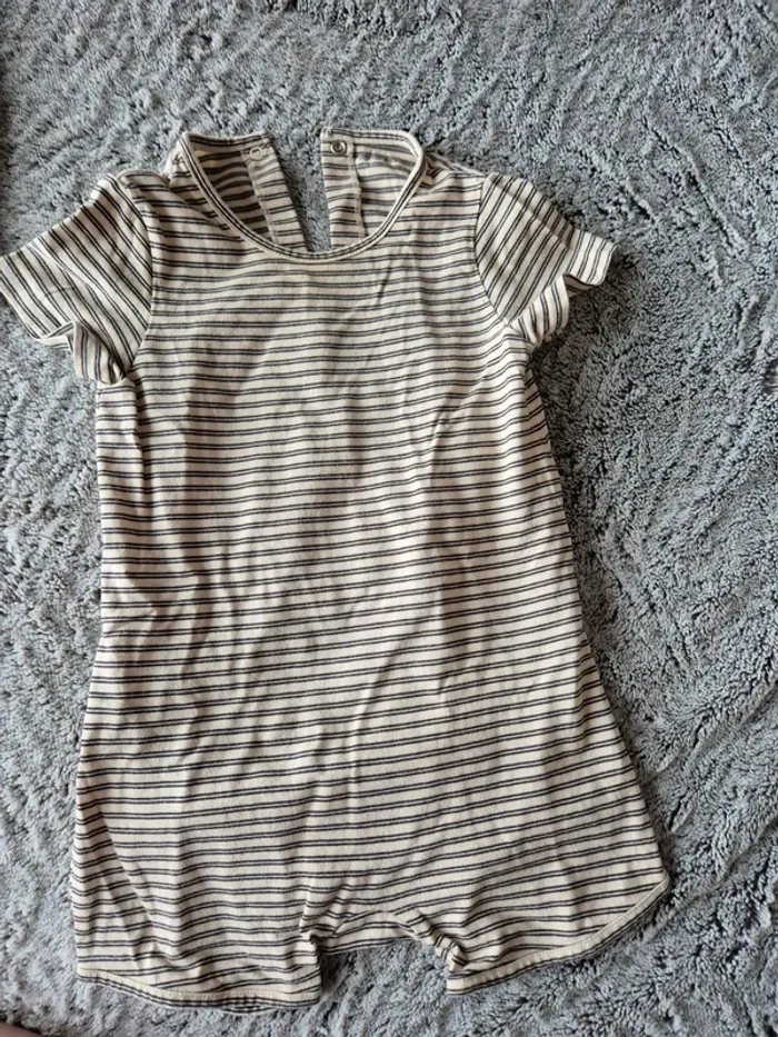 Lot 2 pyjamas 18 mois - photo numéro 3