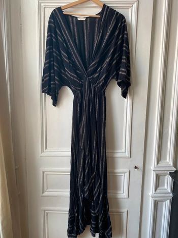 Robe noire et doré