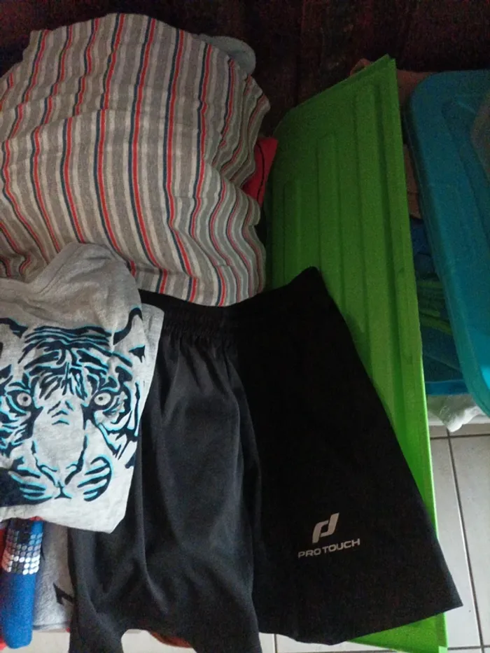 Gros Lot de vêtements été - photo numéro 3