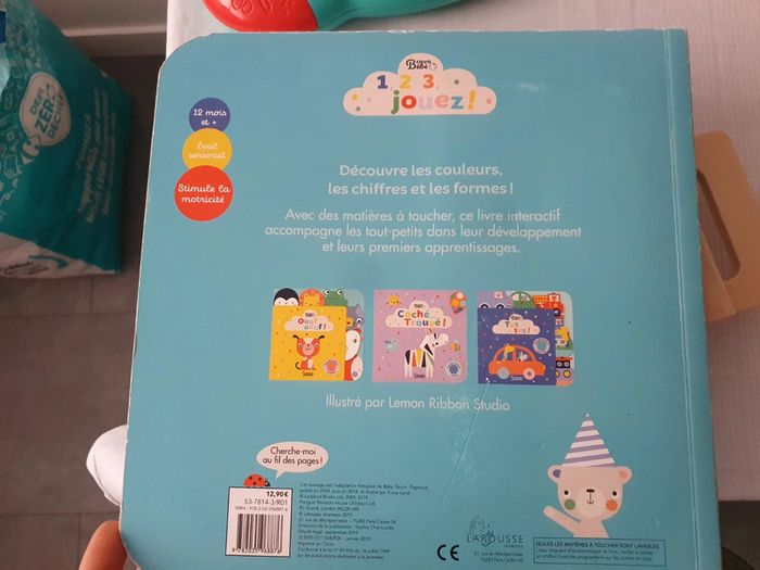 Lot bebe ballon hochet jouets sonores lumineux livres à toucher doudou elephant - photo numéro 3