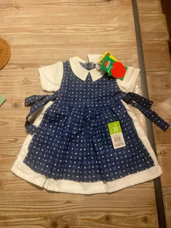Robe tablier vintage neuve 2 ans