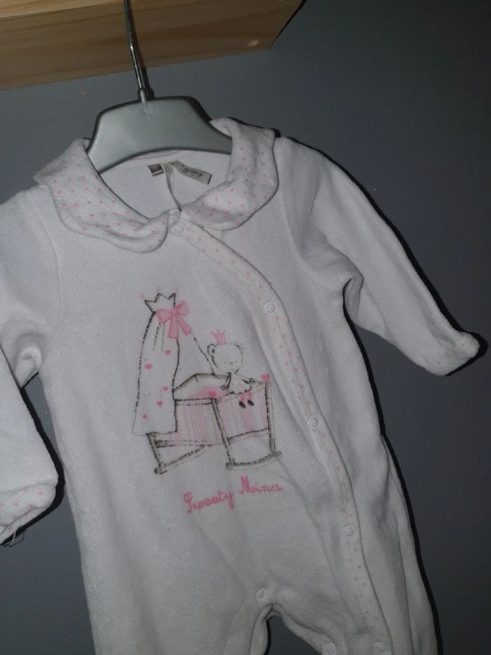 Pyjama - photo numéro 2