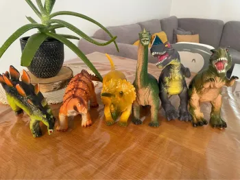 Lot dinosaures