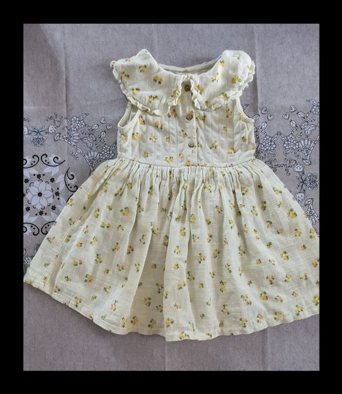 Jolie robe à fleur zara 24-36mois